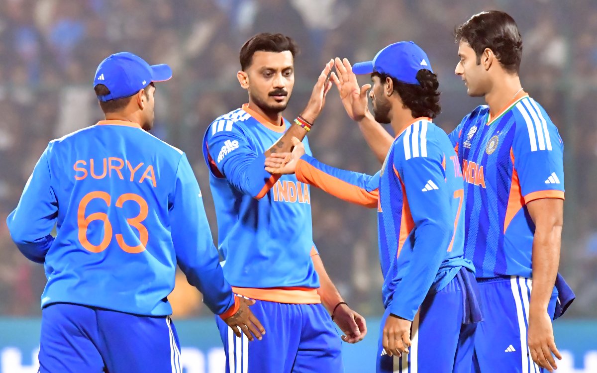 T20 WC: Unfortunately, that spell of Varun broke the back of our chase, says Erasmus