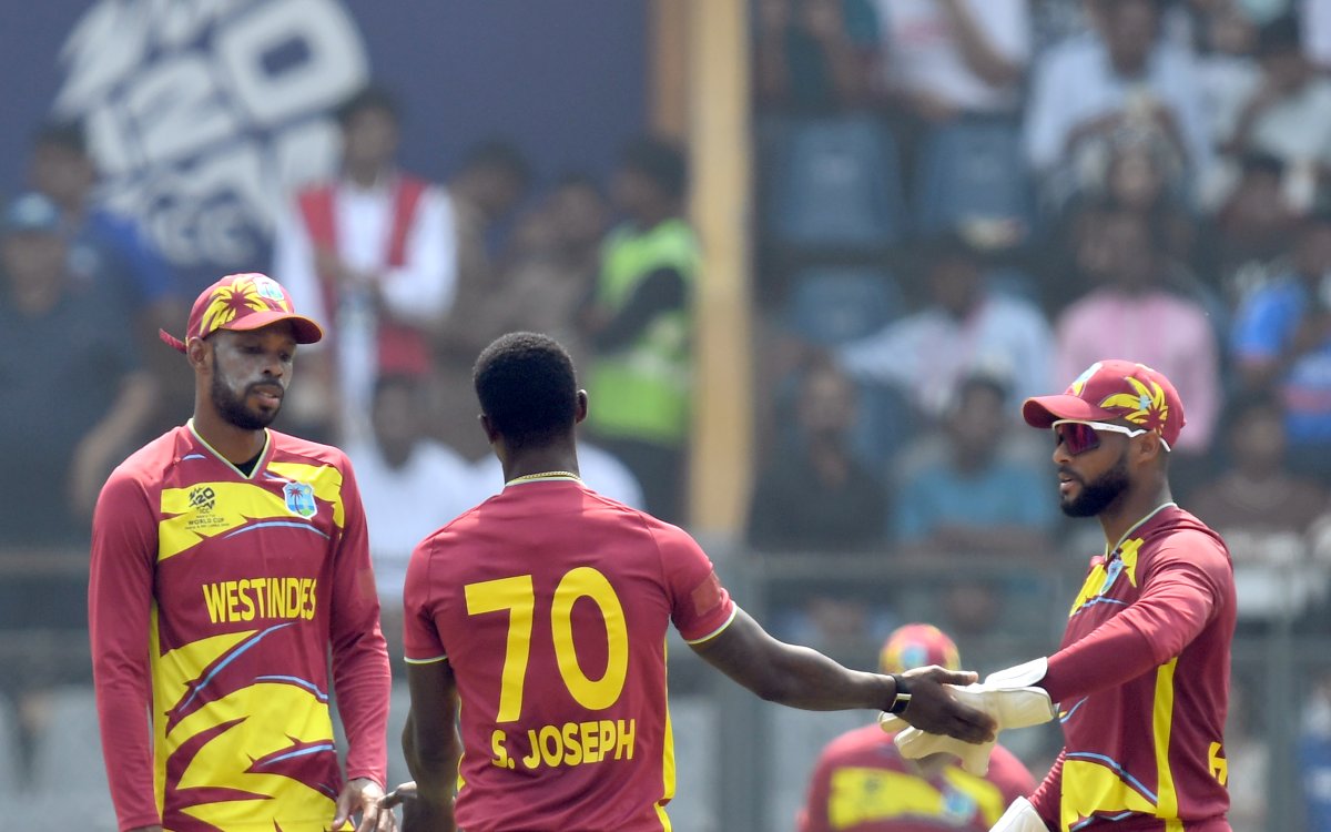 T20 WC: West Indies enter Super 8 unbeaten after 42-run win over Italy