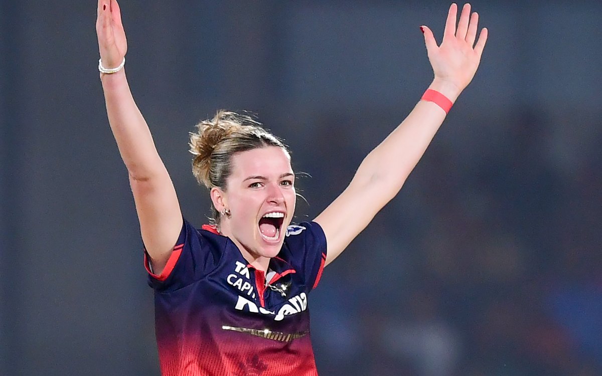 WPL 2026: I'm just trying to take it all in and enjoy it, says Lauren Bell on title clash