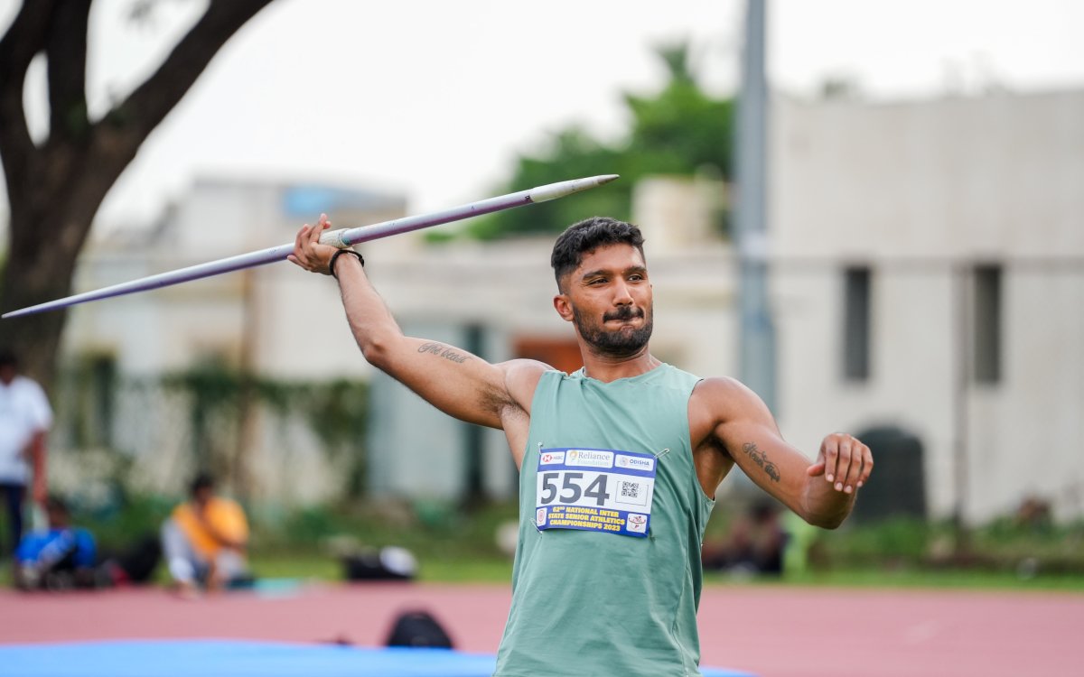 Athletics: Tejaswin Shankar kicks off season with victory in Texas, tailwinds deny national record i