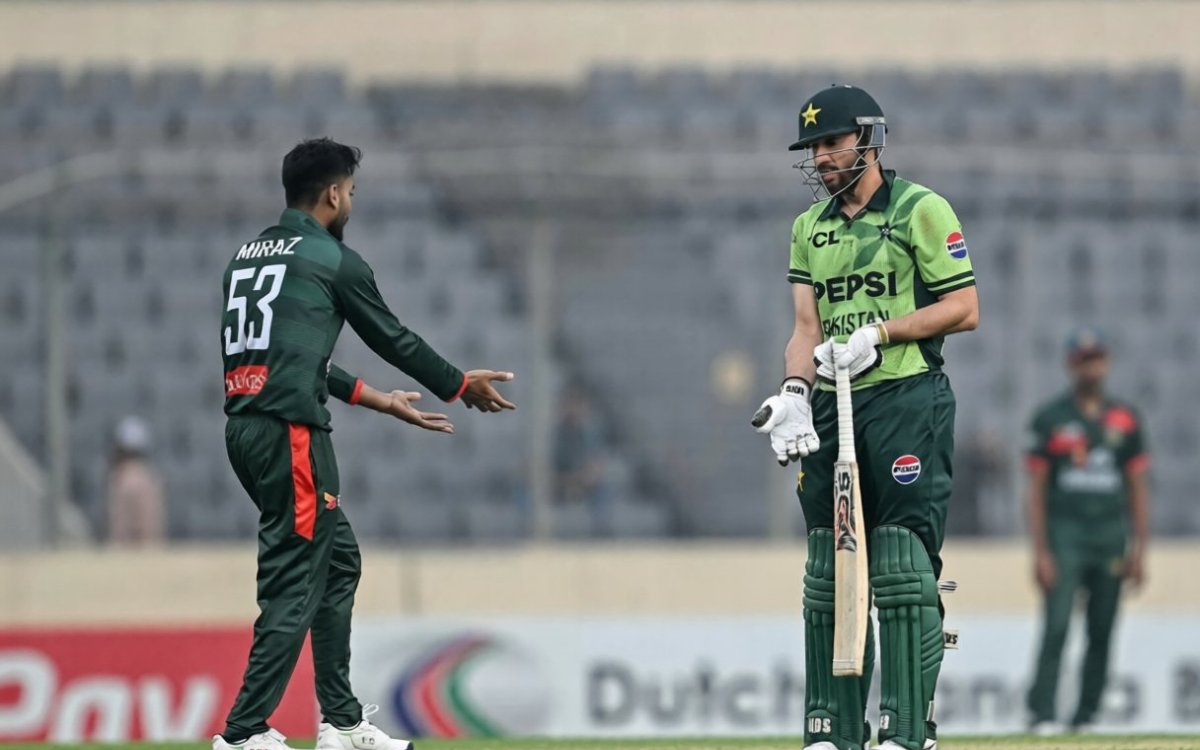 BAN vs PAK: Salman Agha reprimanded for throwing gloves on the ground after bizarre run out in 2nd O