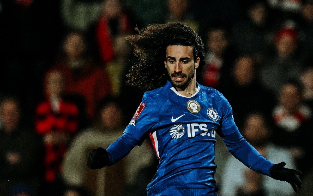 Chelsea defender Cucurella open to Barcelona return