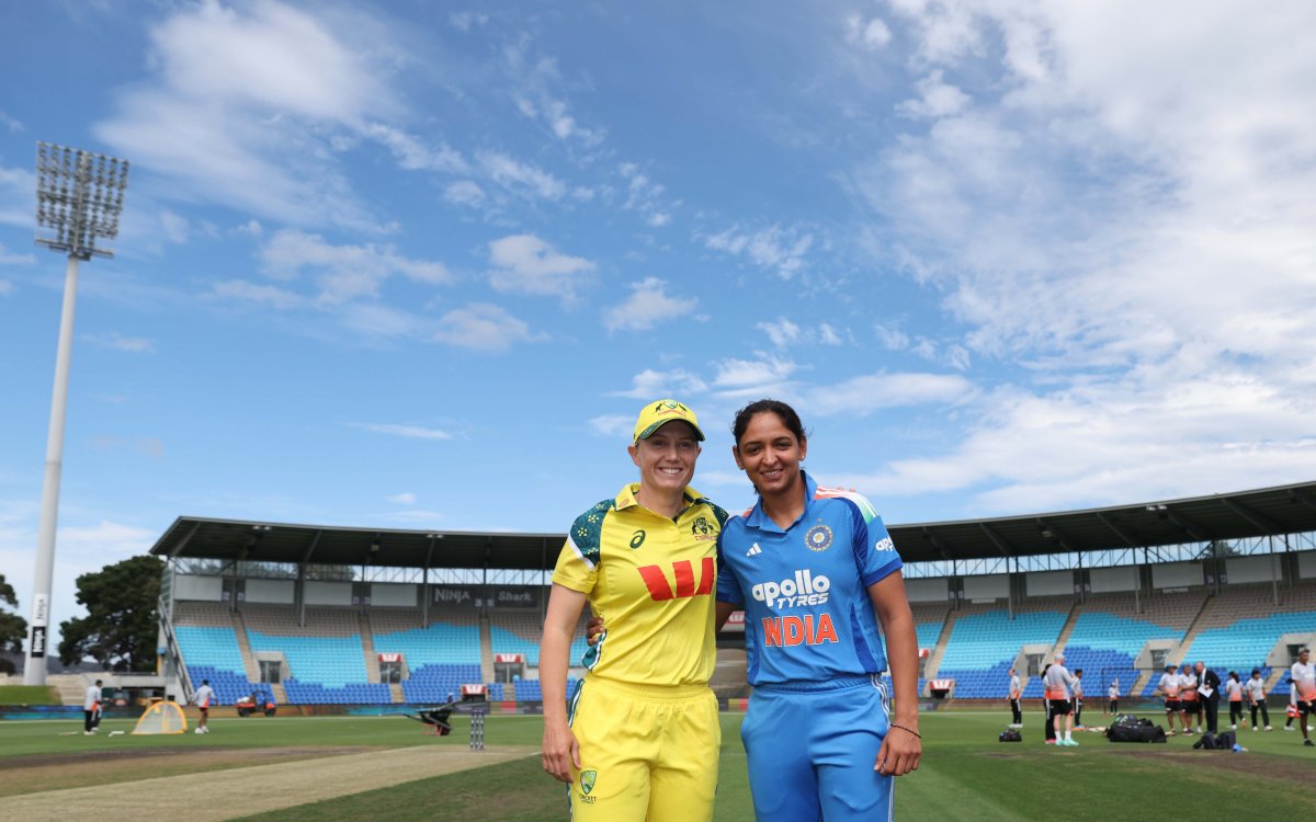 IND v AUS: India opt to bowl against Australia in 3rd ODIW