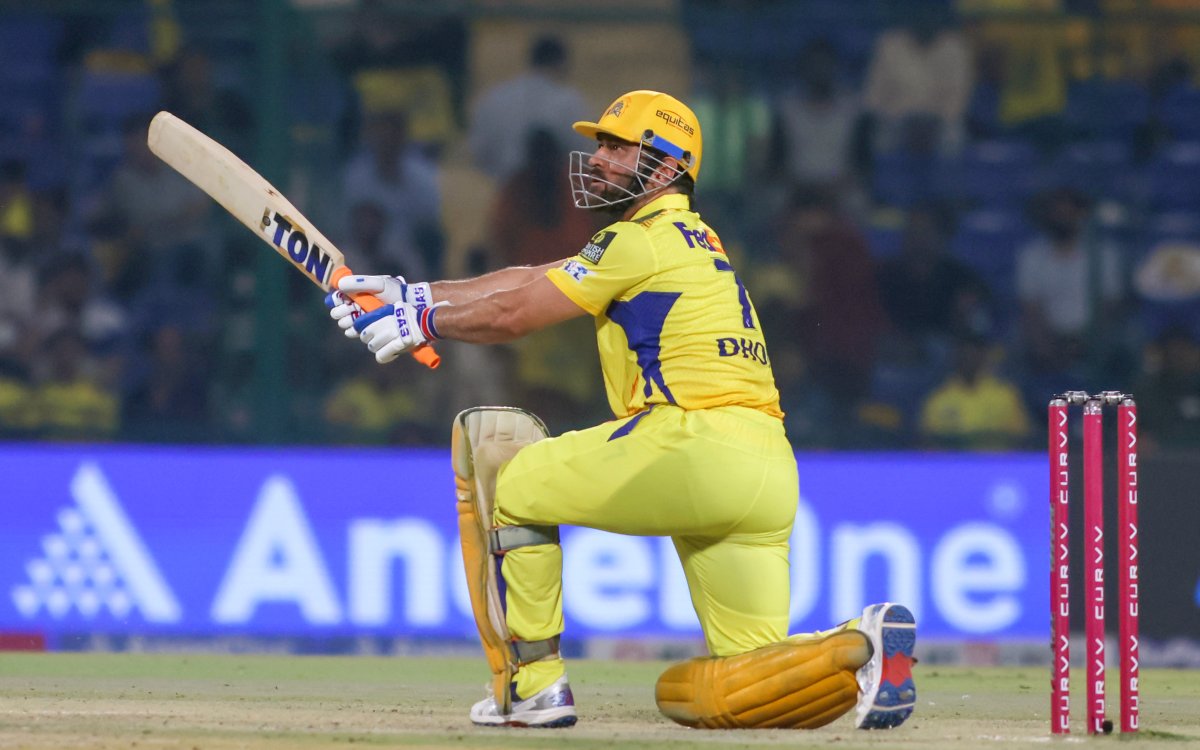 IPL 2026: 'His strength in death overs is second to none,' says Du Plessis on Dhoni's batting positi