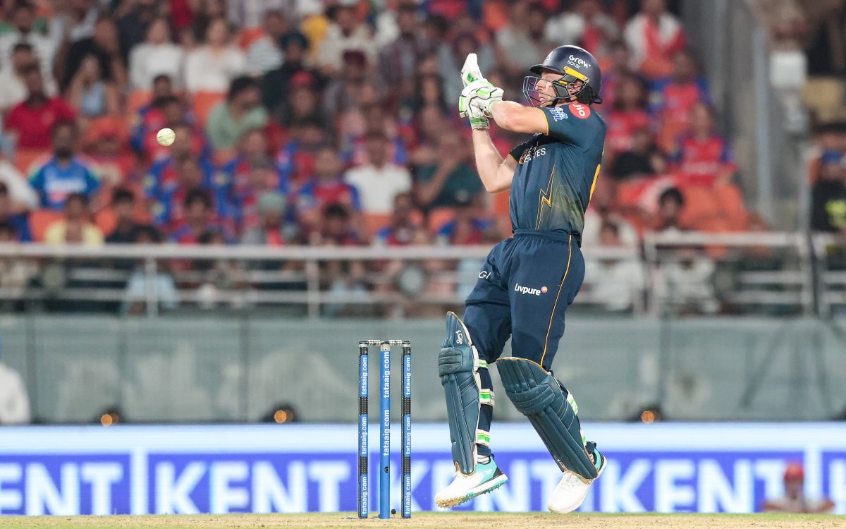 IPL 2026: Vyshak takes three as Punjab Kings restrict Gujarat Titans to 162/6