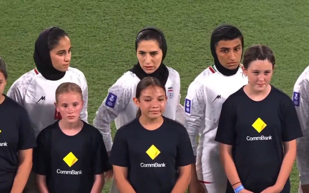 Iranian women's soccer team refuse to sing national anthem in AFC Asian Cup opener
