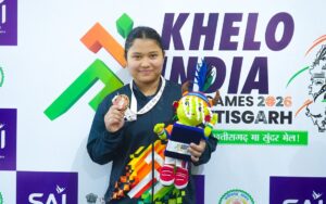 Leaving her four-year-old daughter behind, Pallavi Payeng finishes on KITG podium
