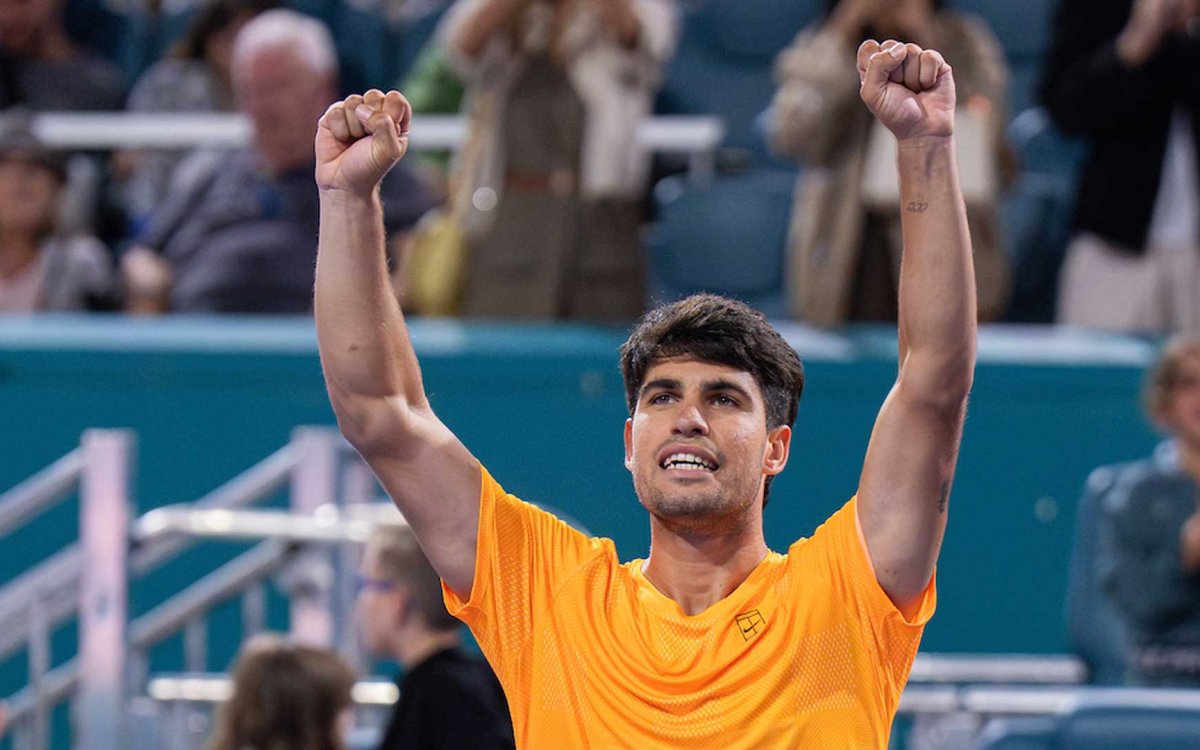 Miami Open: Alcaraz eases past Fonseca in first meeting with rising star