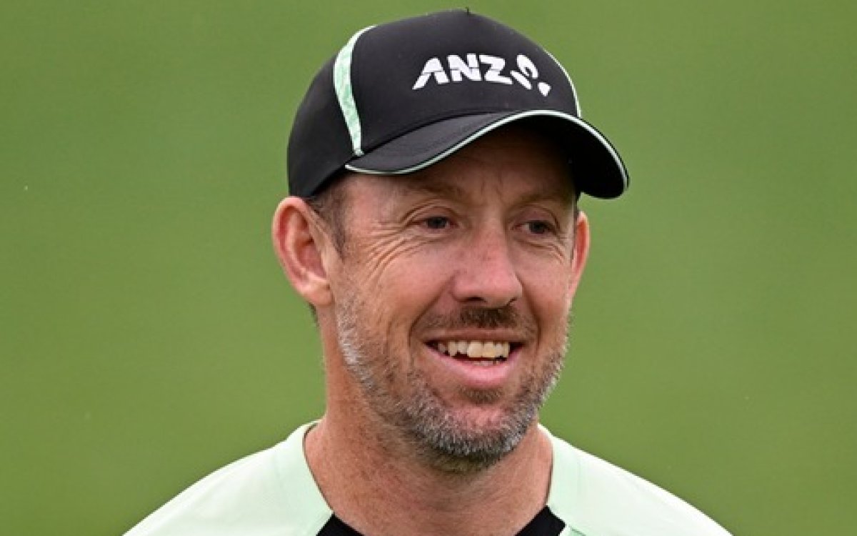 New Zealand assistant coaches Ronchi, Oram granted leave for PSL stint