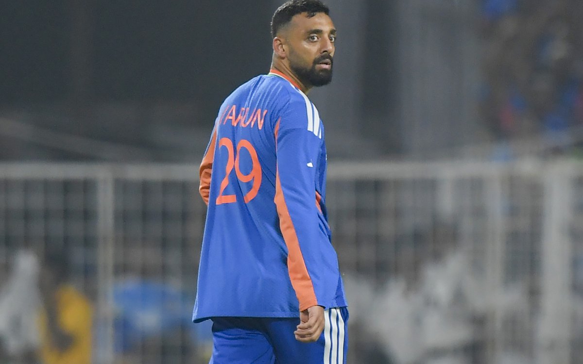 T20 WC: Kumble worried over Varun’s form, says it’ll ‘put extra pressure on Bumrah’ in final