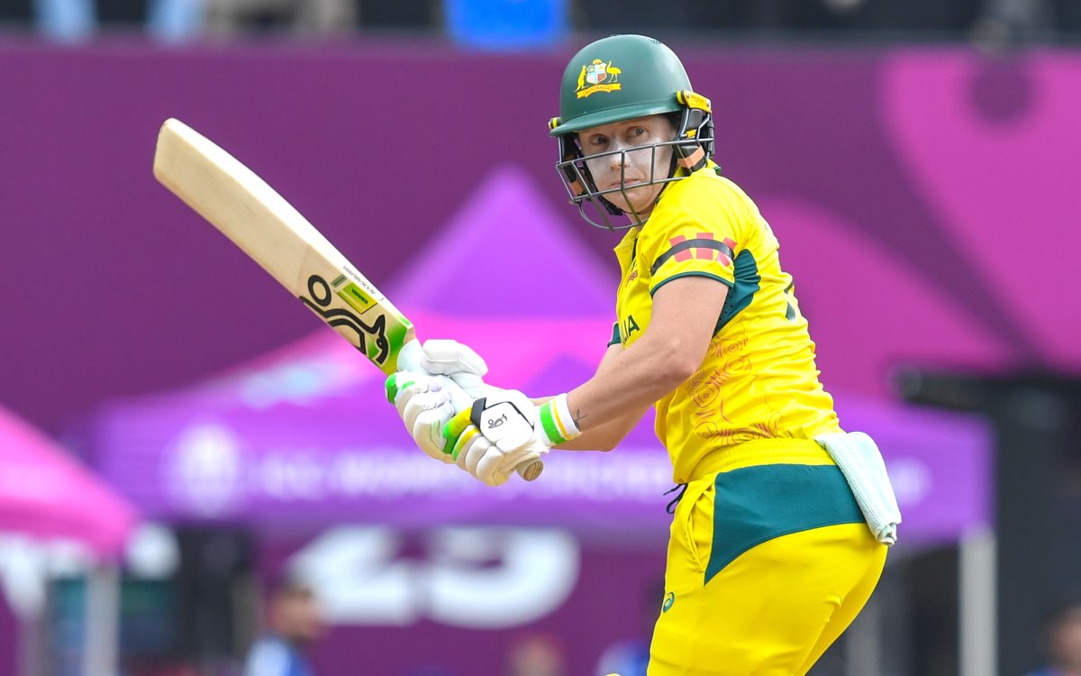 'That’s a nice way to sign off in the yellow': Healy after Australia's dominant win in her farewell