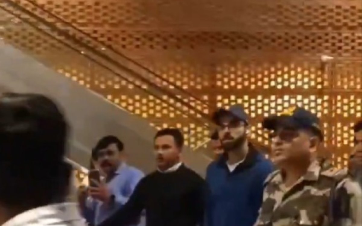 Virat Kohli reaches Bengaluru ahead of IPL 2026, netizens say, 'The king arrived in his kingdom'