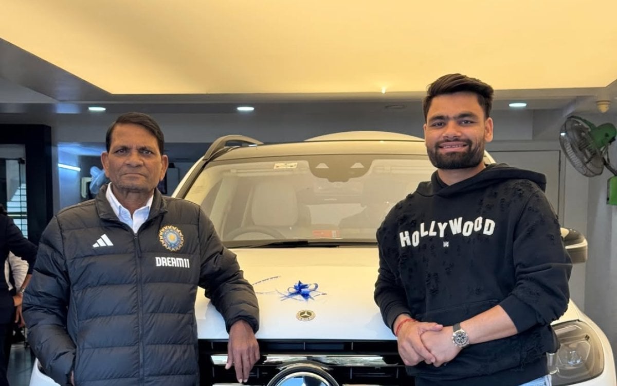 'Was trying to fulfil your dream on field,' Rinku pens heartfelt tribute to late father after T20 WC