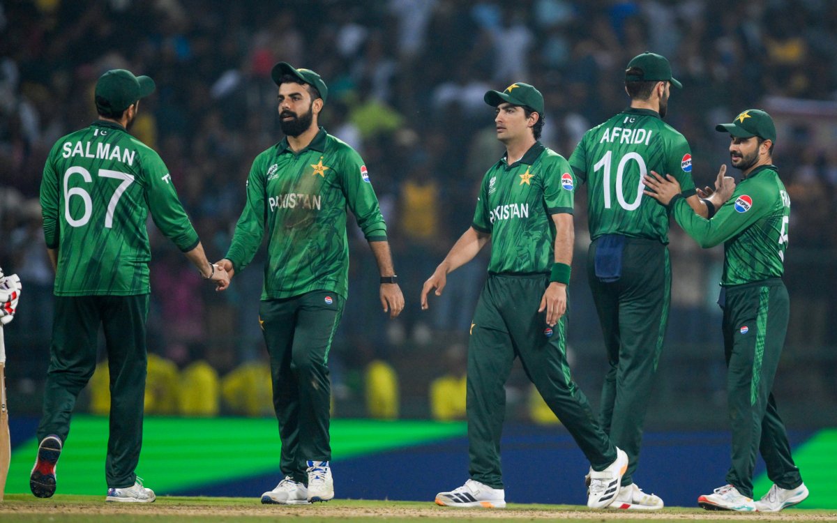 ‘When you don’t accept your mistakes…’: Ahmed Shehzad delivers scathing criticism for PAK after seri