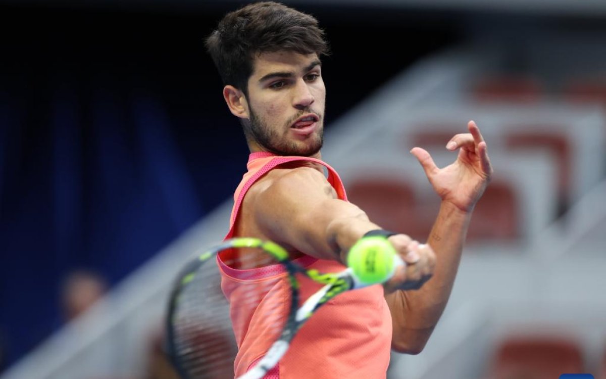 Alcaraz survives Etcheverry test to reach Monte-Carlo quarters