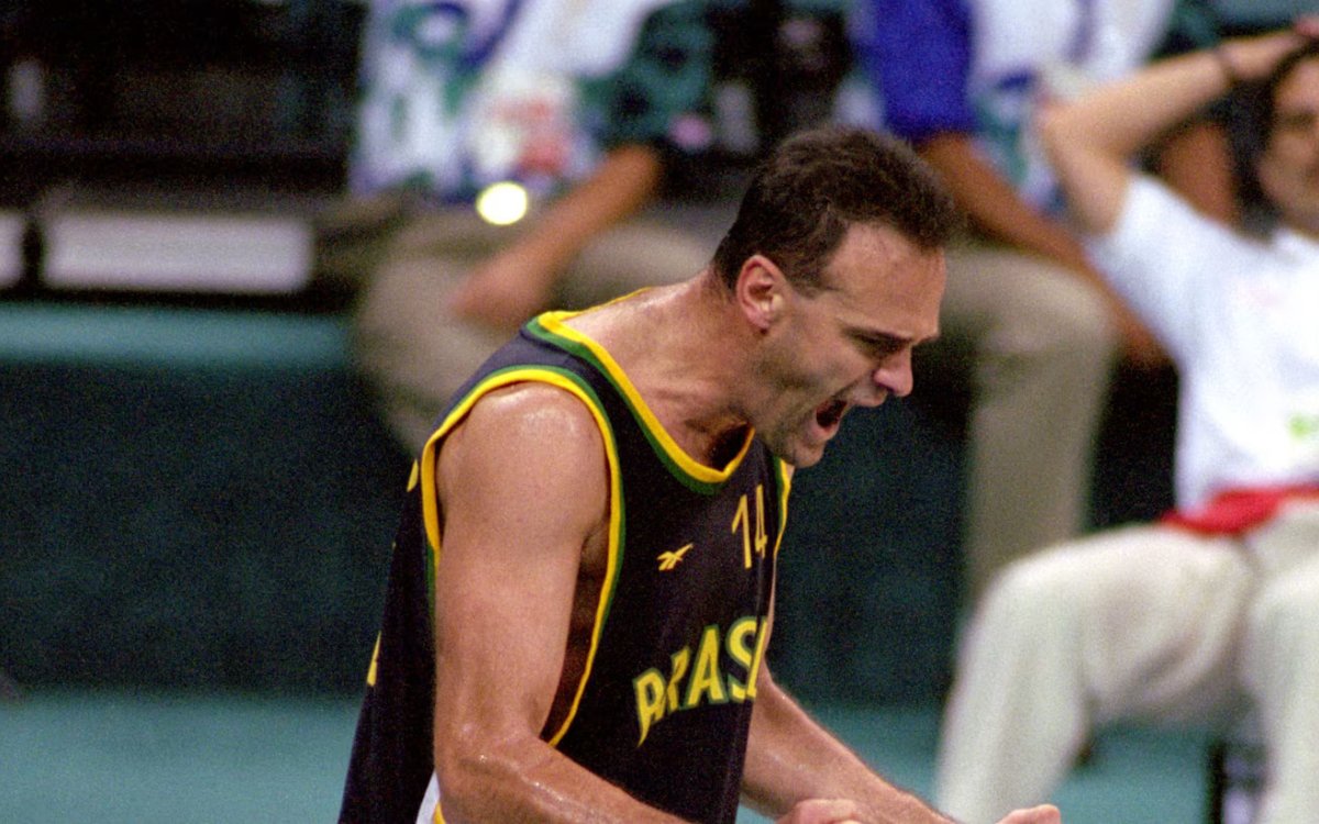 Brazil basketball great Oscar Schmidt dies at 68