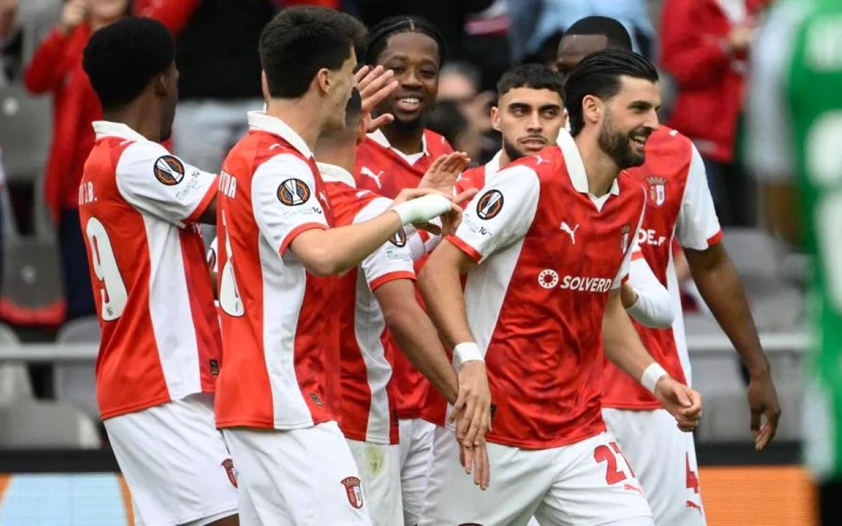Cucho Hernandez penalty earns Braga 1-1 draw in Europa League QF first leg