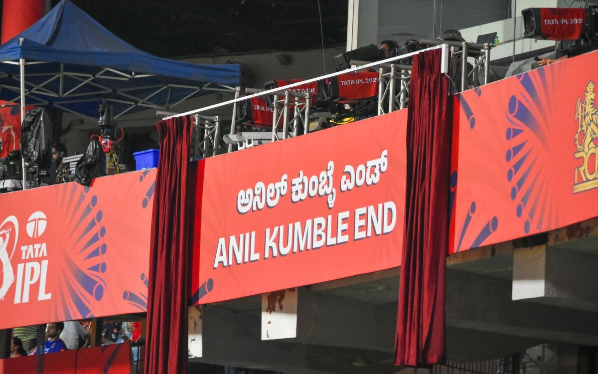 'Dravid rarely seen inside…': Kumble’s witty take on pavilion end honour at Chinnaswamy