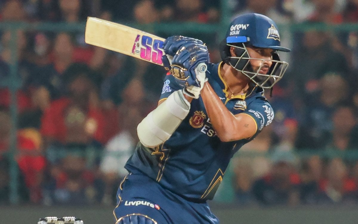 'His fielding level has got to go up': Bishop criticises Sundar after Kohli's catch drop