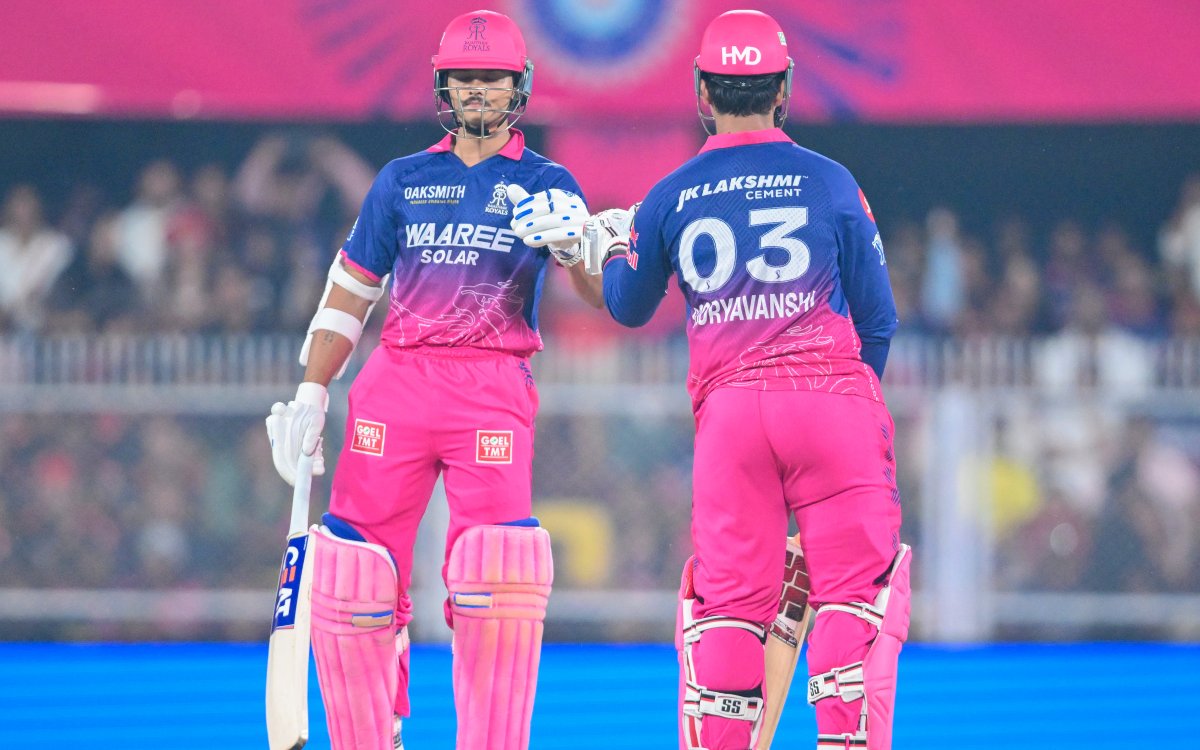 'Integrity of the sport is crucial': Lalit Modi on RR manager using phone controversy