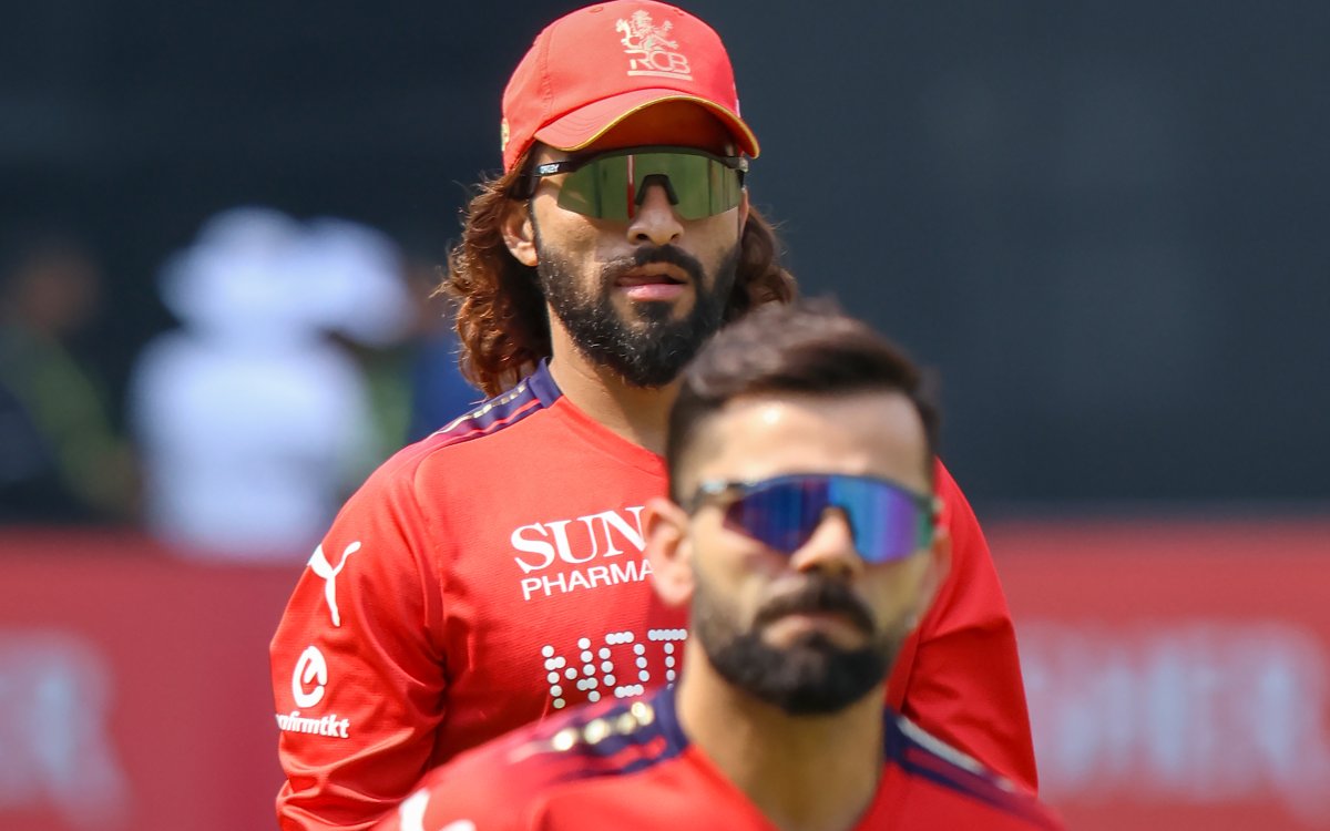 IPL 2026: Both teams unchanged as DC elect to bowl first against RCB