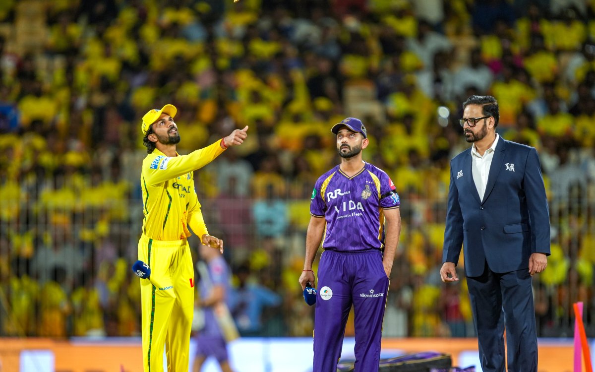 IPL 2026: Chakaravarthy comes in as KKR ask unchanged CSK to bat first