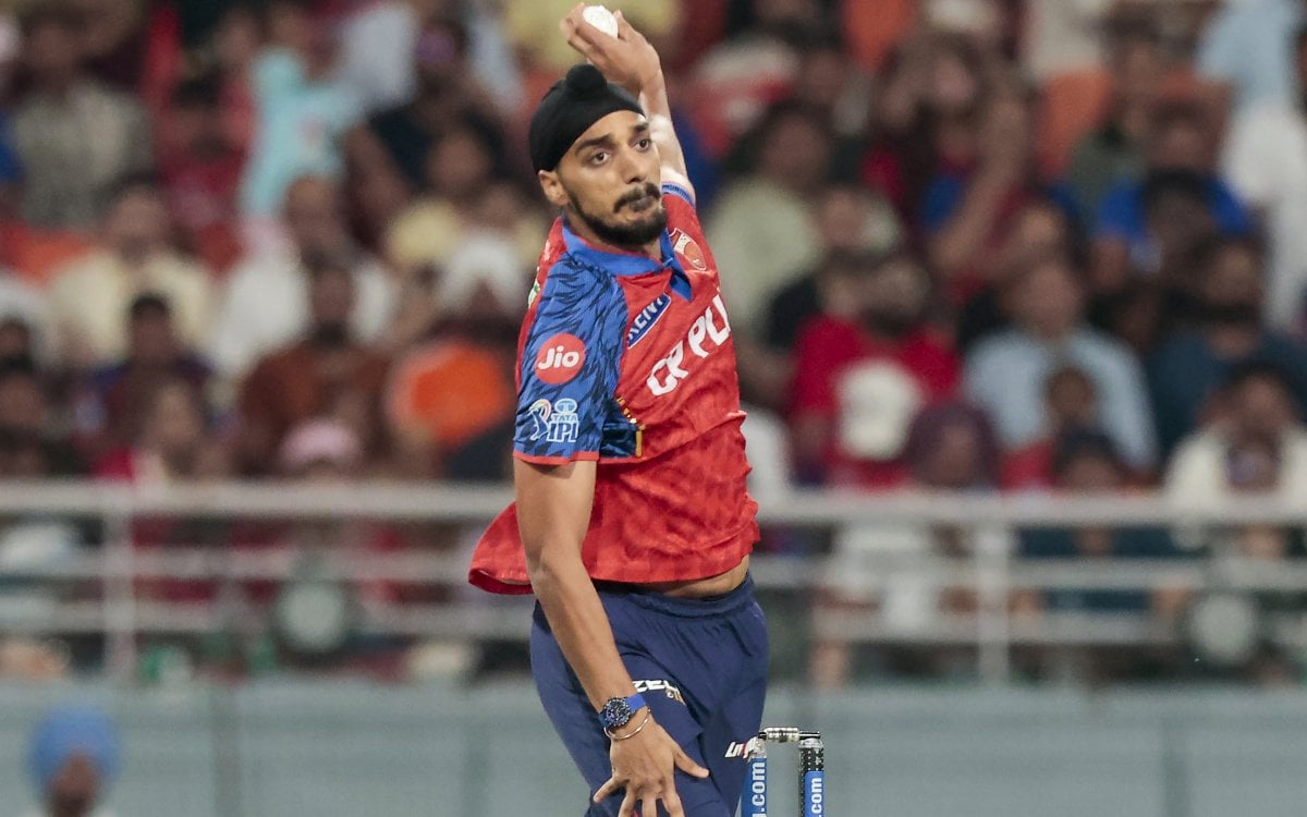 IPL 2026: 'It is a matter of concern when you're going into playoffs,' says Chawla on Arshdeep's bow