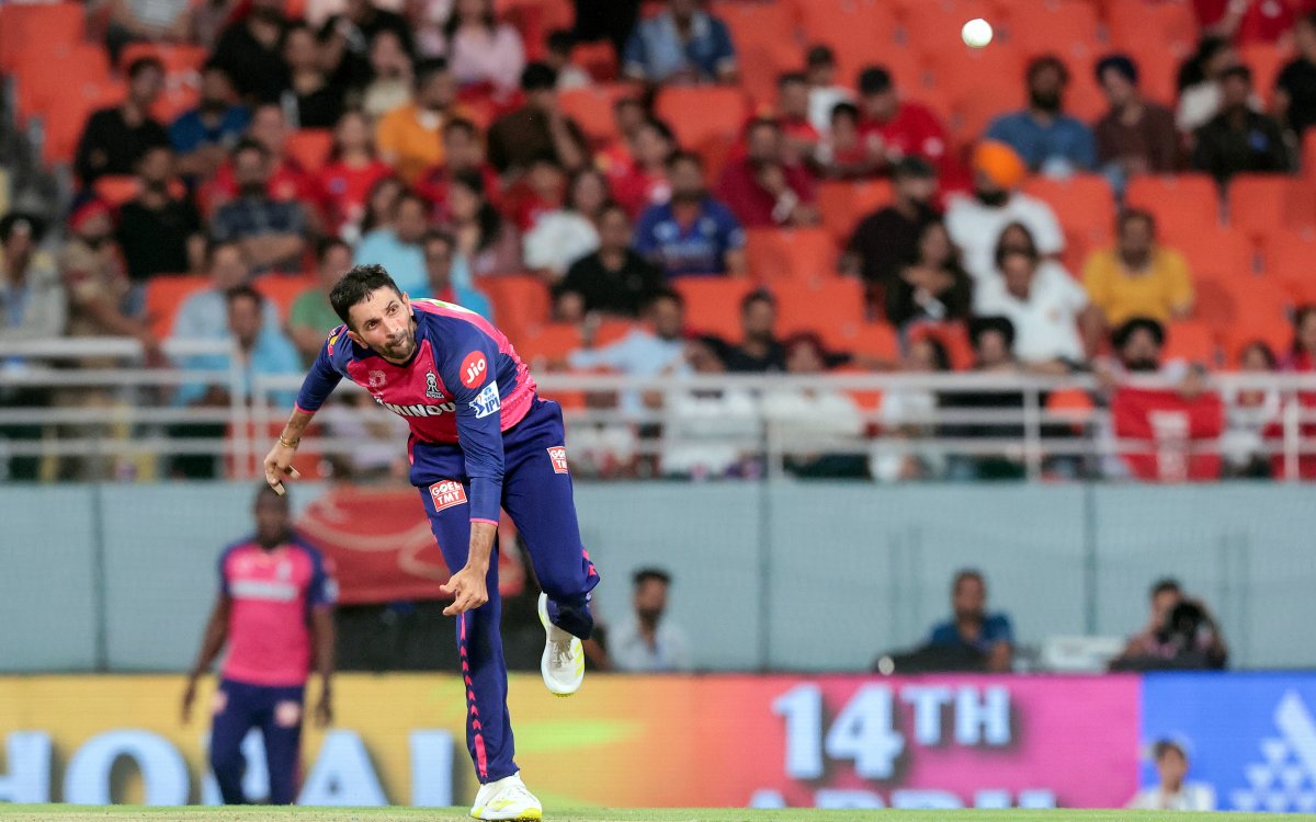 IPL 2026: Mumbai Indians sign Keshav Maharaj as replacement for Mitchell Santner