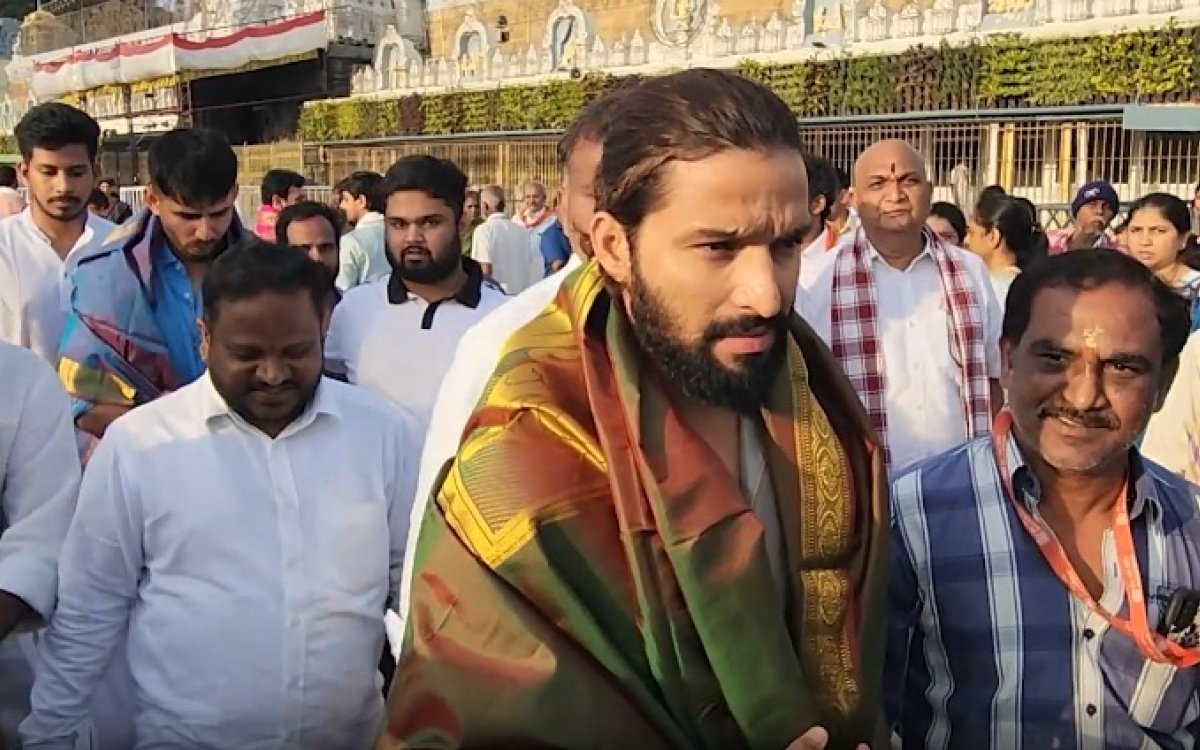 IPL 2026: RCB skipper Rajat Patidar, Jitesh Sharma visit Tirumala temple ahead of CSK clash