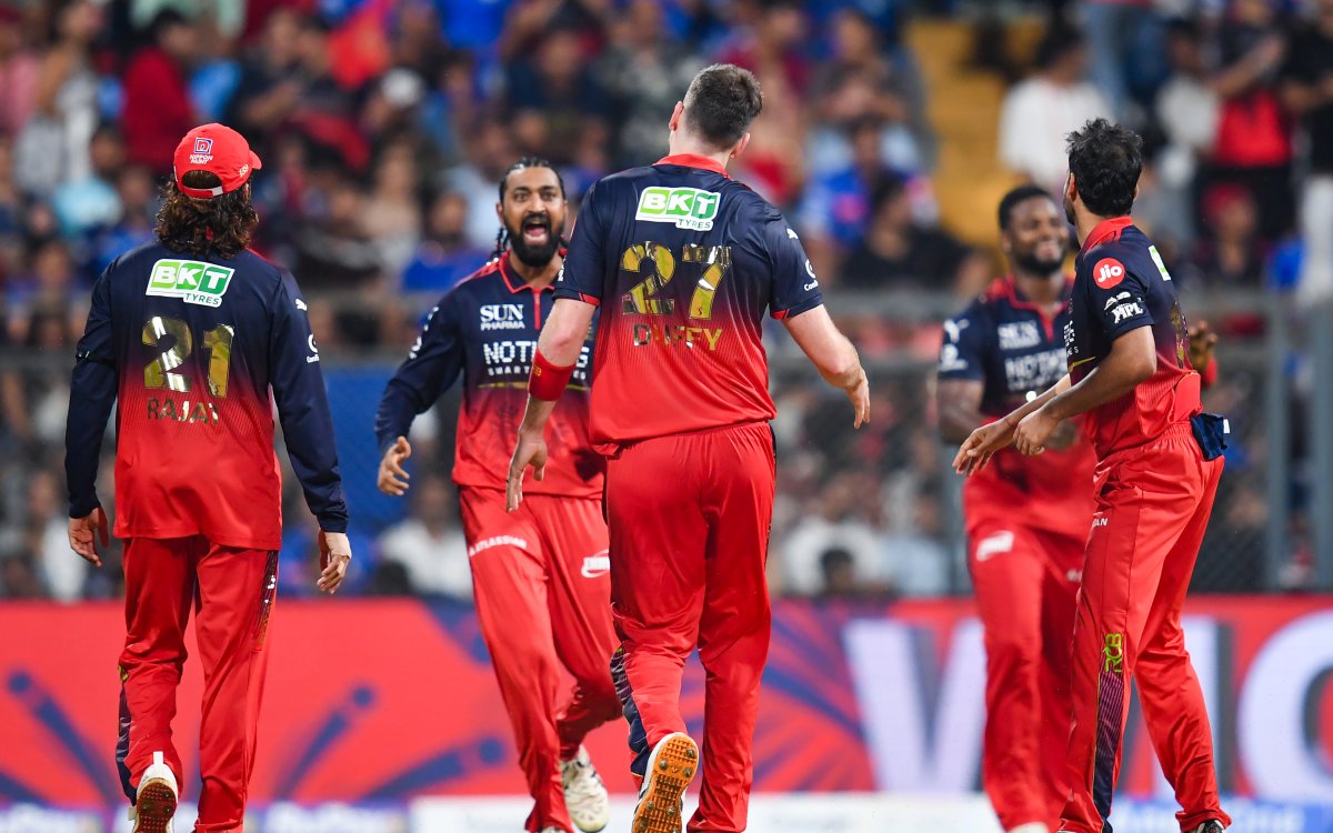 IPL 2026: Salt, Patidar fifties, fine bowling power RCB to 18-run win over MI (Ld)
