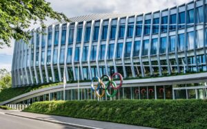 UN expert welcomes IOC's policy to bar transgender athletes from female events