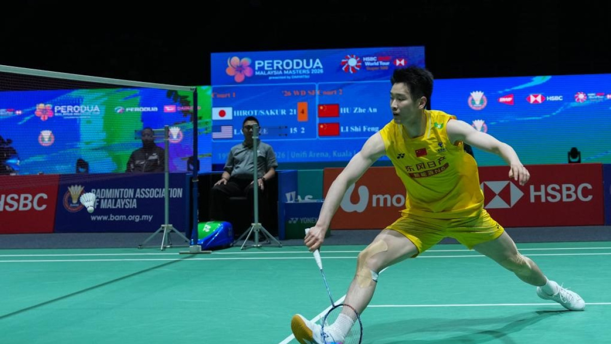 Badminton: Chinese shuttlers storm into four finals at Malaysia Masters