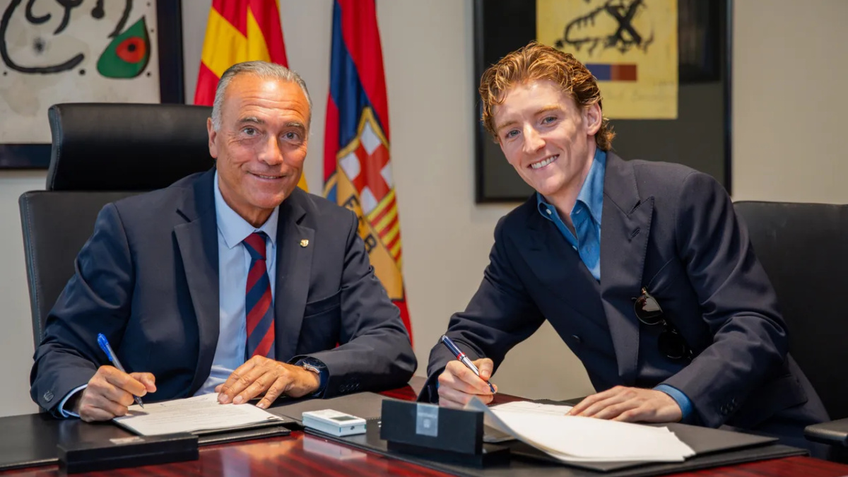 FC Barcelona signs England winger Anthony Gordon