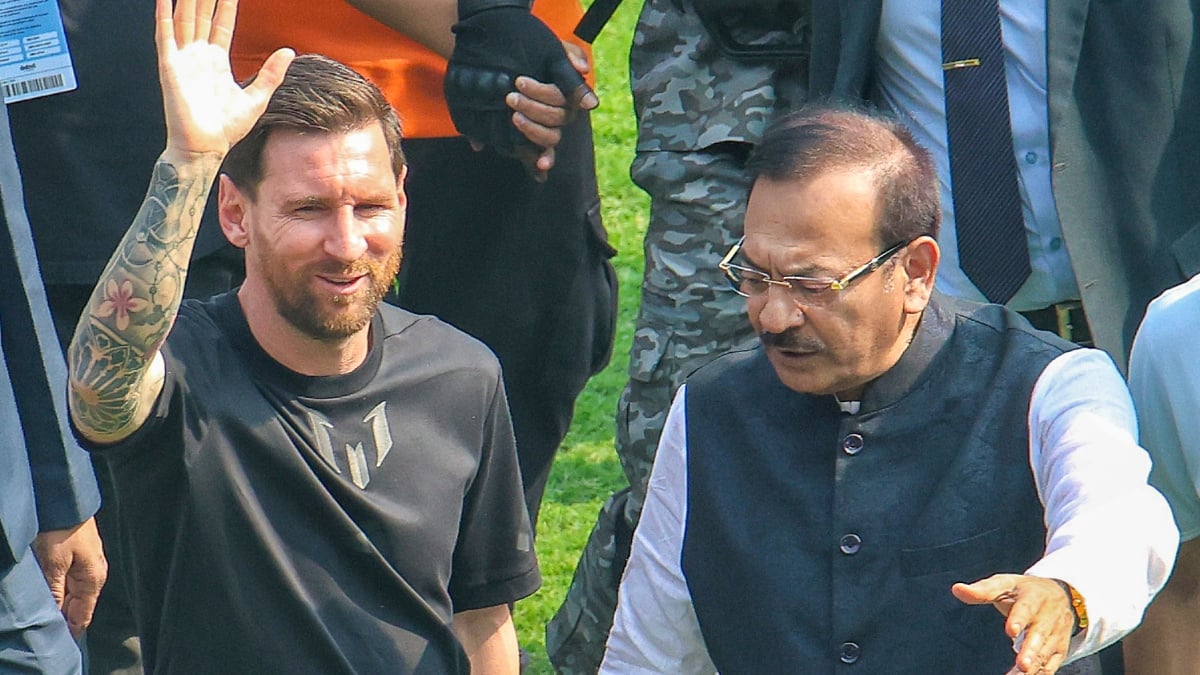 FIR filed against ex-Bengal Minister Aroop Biswas in Messi Kolkata event chaos case