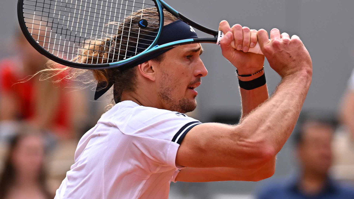 French Open: Zverev weathers early storm, sets up QF with Jodar