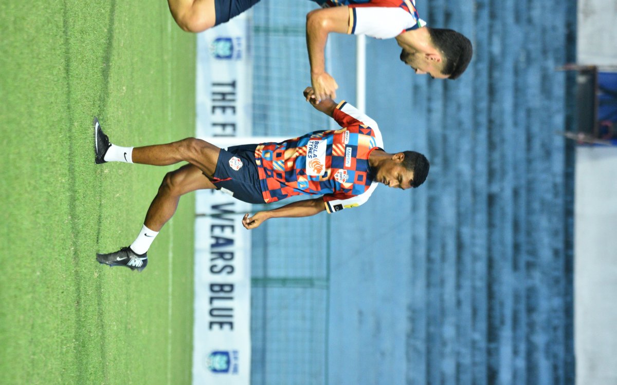 IFL 2025-26: Diamond Harbour FC eye title in away clash with Dempo SC