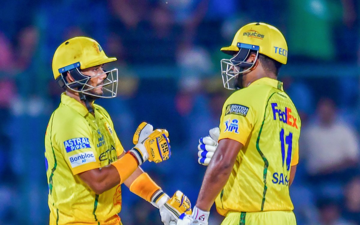 IPL 2026: Unchanged CSK elect to bowl first against LSG, Inglis, Avesh included