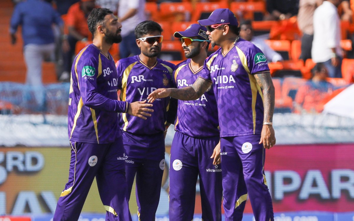 IPL 2026: Varun spins web as KKR bowl out SRH for 165 despite fiery start