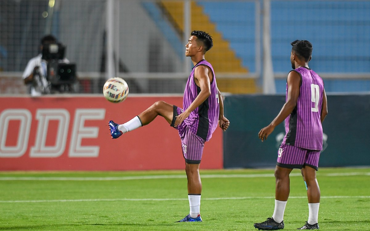 ISL 2025-26: Relegated Mohammedan Sporting to play for pride against NorthEast United
