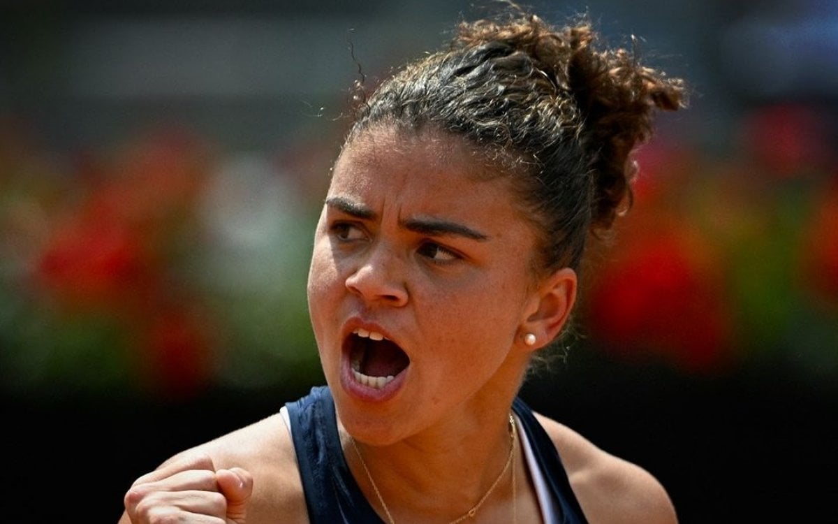 Italian Open: Paolini survives Jeanjean scare to set up Mertens clash in Round 3