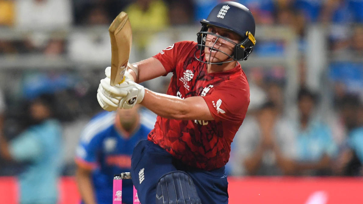 ‘It’s disappointing, I saw him playing for Surrey’: Sangakkara questions Curran’s absence after RR’s