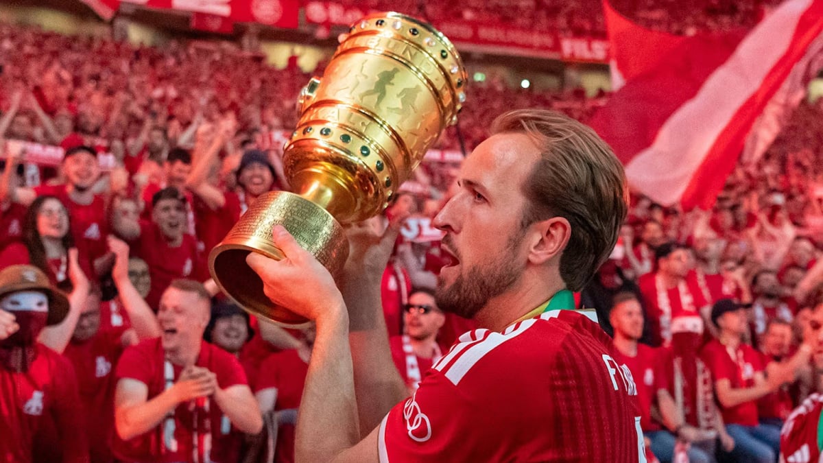 Kane's hat-trick steers Bayern to domestic double with German Cup win