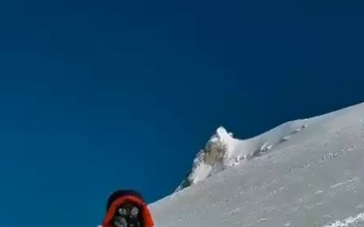 Mountaineer Shradha Gupta advances towards Everest summit after historic Manaslu climb