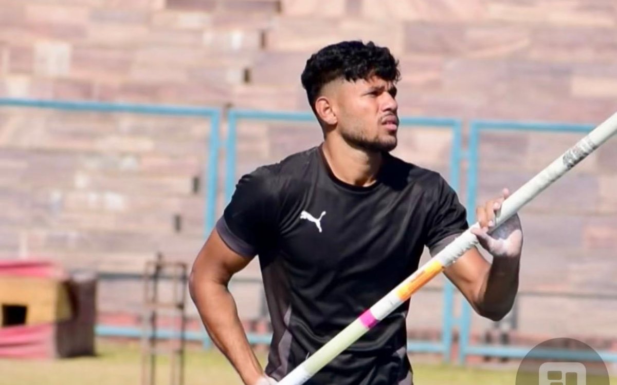 Pole vaulter Dev Meena eyes personal best at domestic competition in Bhubaneswar