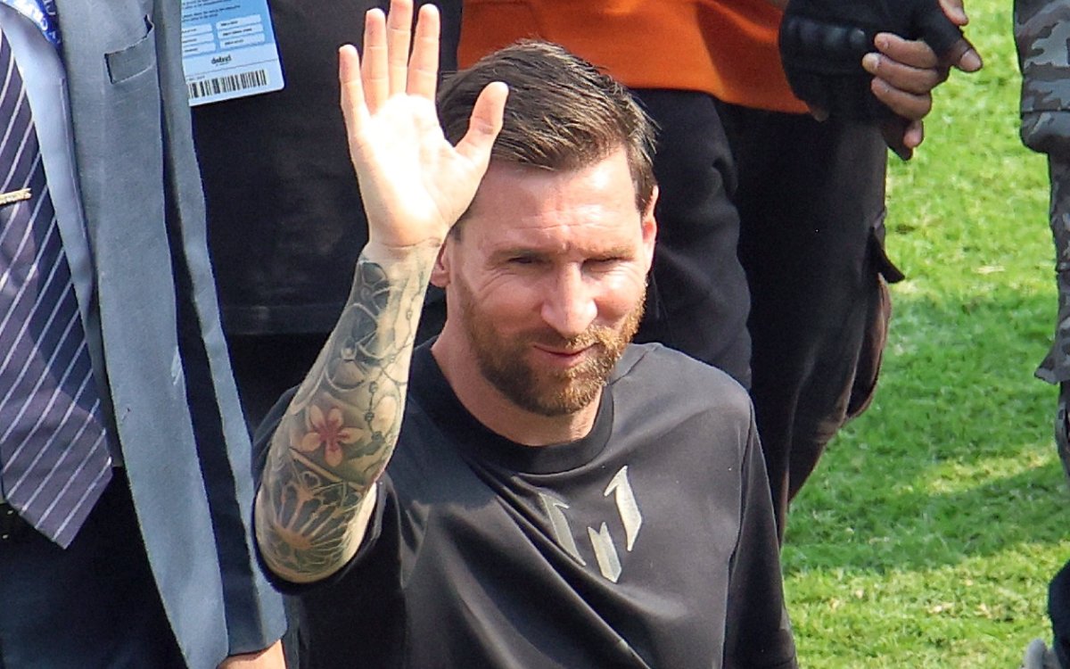 Satadru Dutta blames ‘complete failure’ of security for chaos at Messi event in Kolkata