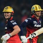 'She gives freedom to players': Karthik draws comparison between Mandhana and Dhoni