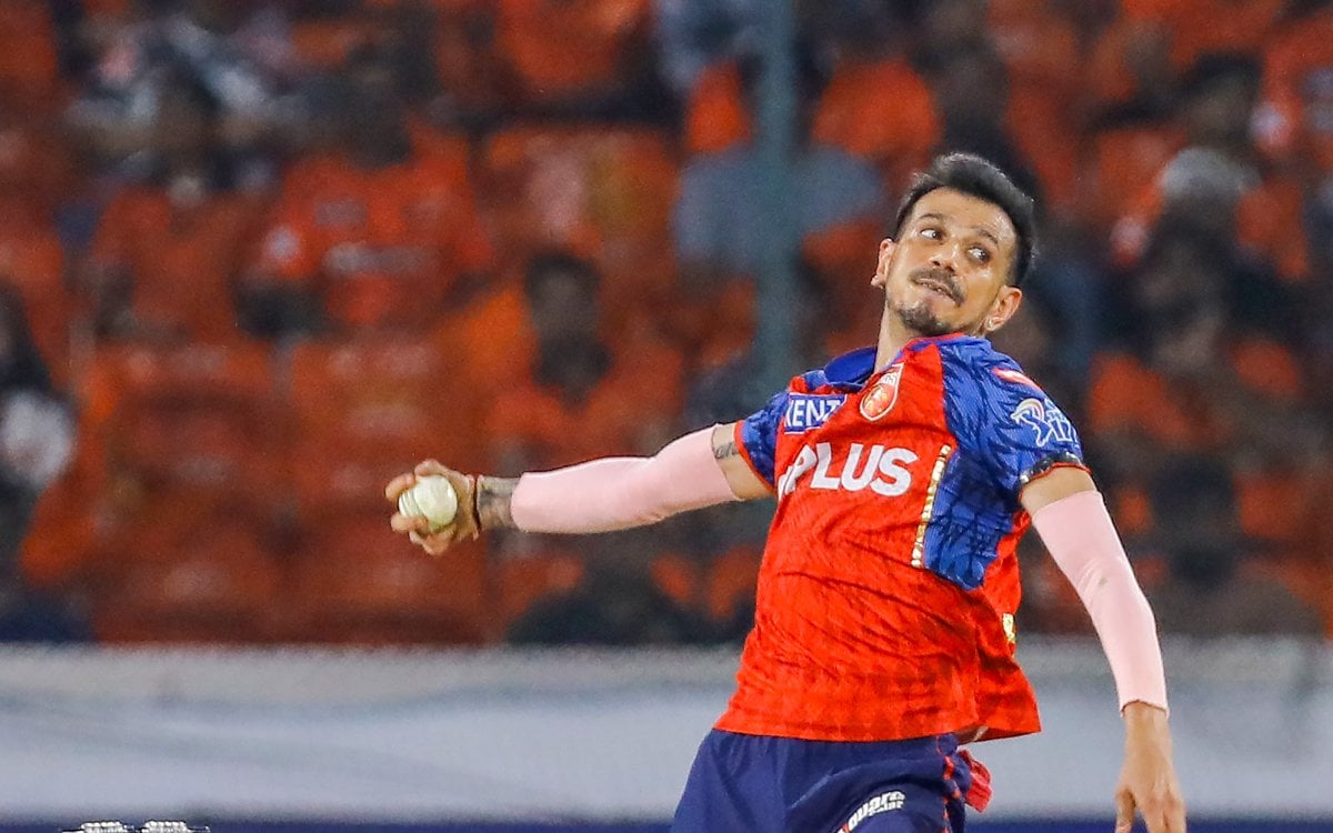 'You have got to bowl him in middle overs': Mukund on Chahal's snub