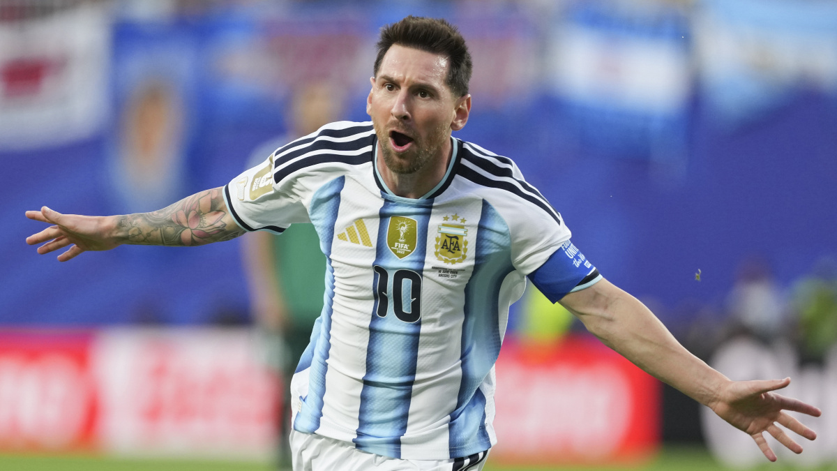 2026 FIFA WC: ‘Dont have to be an Argentina fan to admire him’, Scaloni marvels at Messi after recor