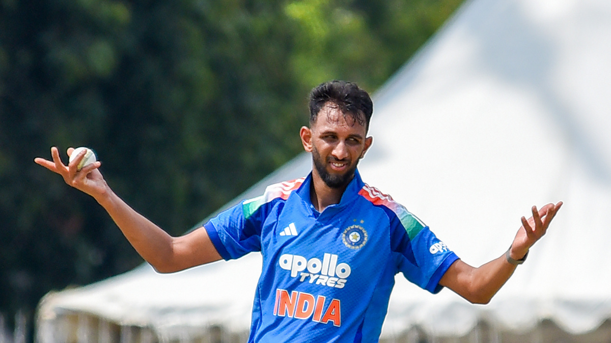 3rd ODI: Really happy to be coming in on a hot day, bowling well and helping the team, says Prasidh
