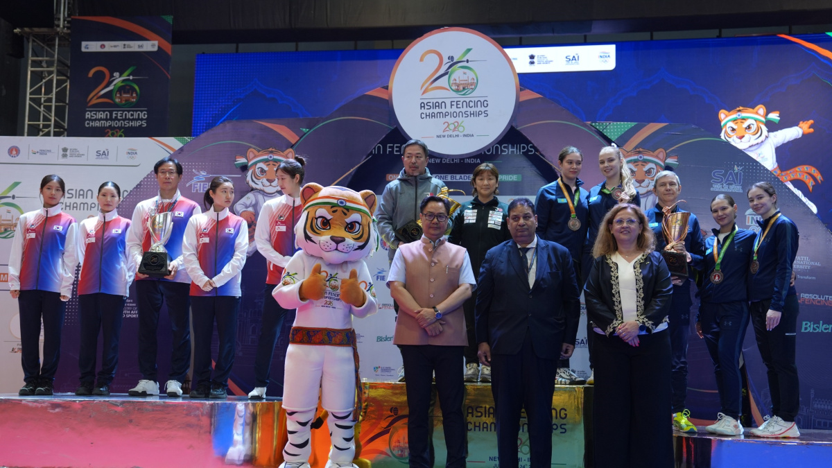 A symphony of swords and splendor as curtains fall on historic Asian Fencing Cships